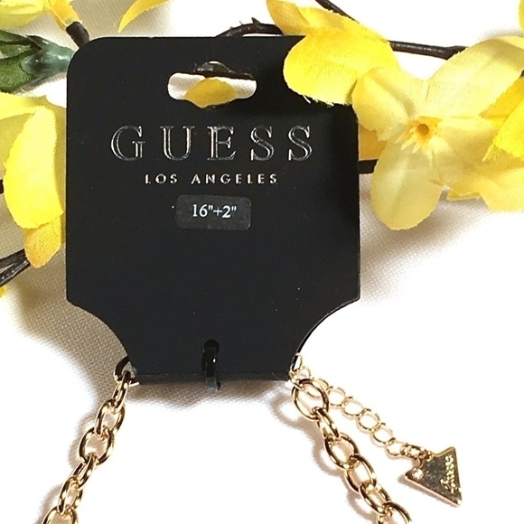 𝅺3/$29! GUESS Long Statement Charm Necklace Hearts - Picture 5 of 8